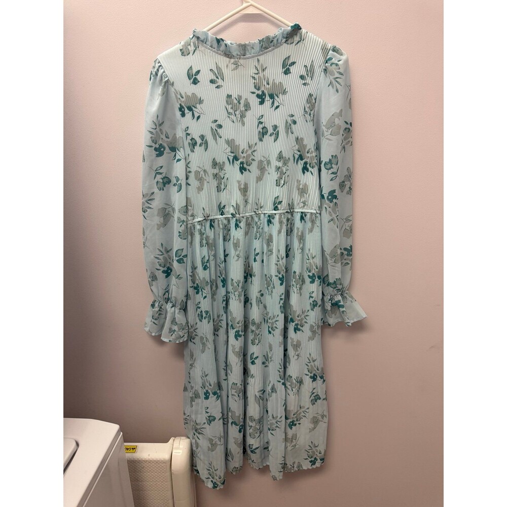 Size medium Amazon dress